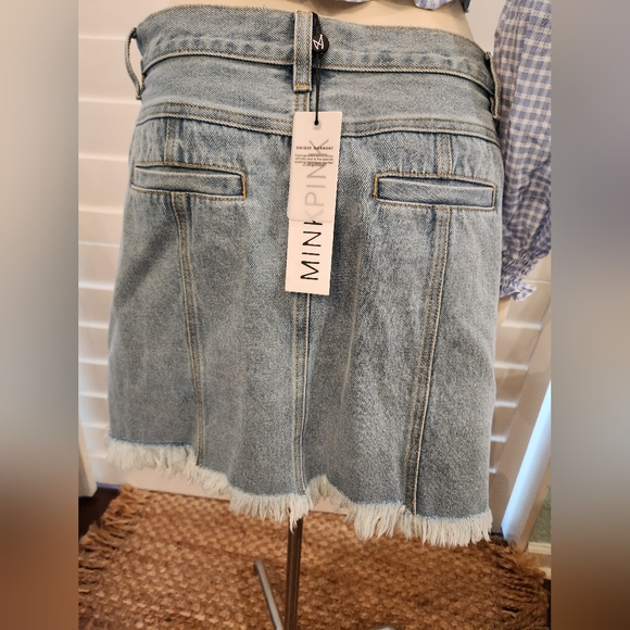 NWT MINKPINK: DENIM MINI SKIRT - Picture 4 of 9